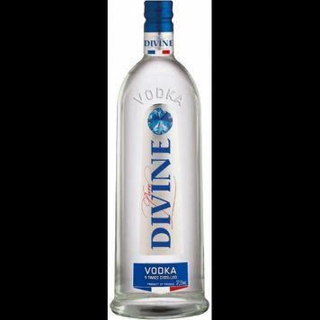 Водка Divine 37.5 % 1 л (WHS3263280123914) 1212333 фото
