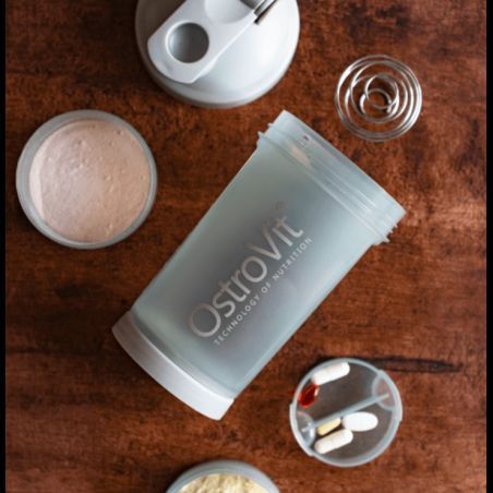Шейкер OstroVit Shaker Premium з 2 pill boxes and mixing ball 450 ml 1022582 фото