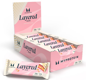 Протеїнові батончики MyProtein Layered Bar 12x60g Vanilla Birthday Cake 1415942 фото