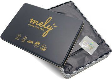 Цукерки MELY Sugar Free Chocolate Covered Mixed Fruit (date, apricot, hazelnut, cherry) Metal Box 400 g (8682759691672) 1219538 фото