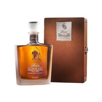 Водка Tre Soli Tre Distillerie Berta (0,7 л) (BW21342) 435512 фото