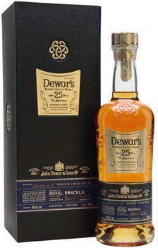 Віскі Dewars Signature 25 Years Old 0.7л 40% gift box (PLK7640171030487) 661012 фото