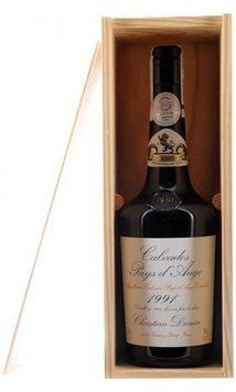 Кальвадос Calvados Coeur de Lion Pays d'Auge, wooden box, 1991 (0,7 л) 42% (BW9402) 440064 фото